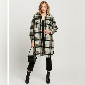 Vero Moda Curve BNWT  Chrissie Long Check Shirt Jacket - Mult Size 22 ($119 USD)